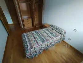 Se alquila piso Calle Dalia, Avila