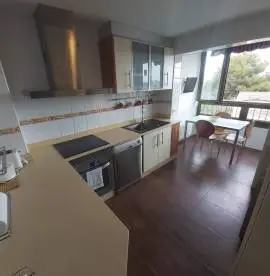 Ático con terraza de 70m2 y vistas al mar